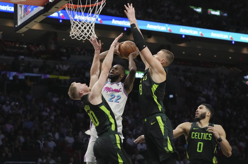 位于中国南 位于中国南