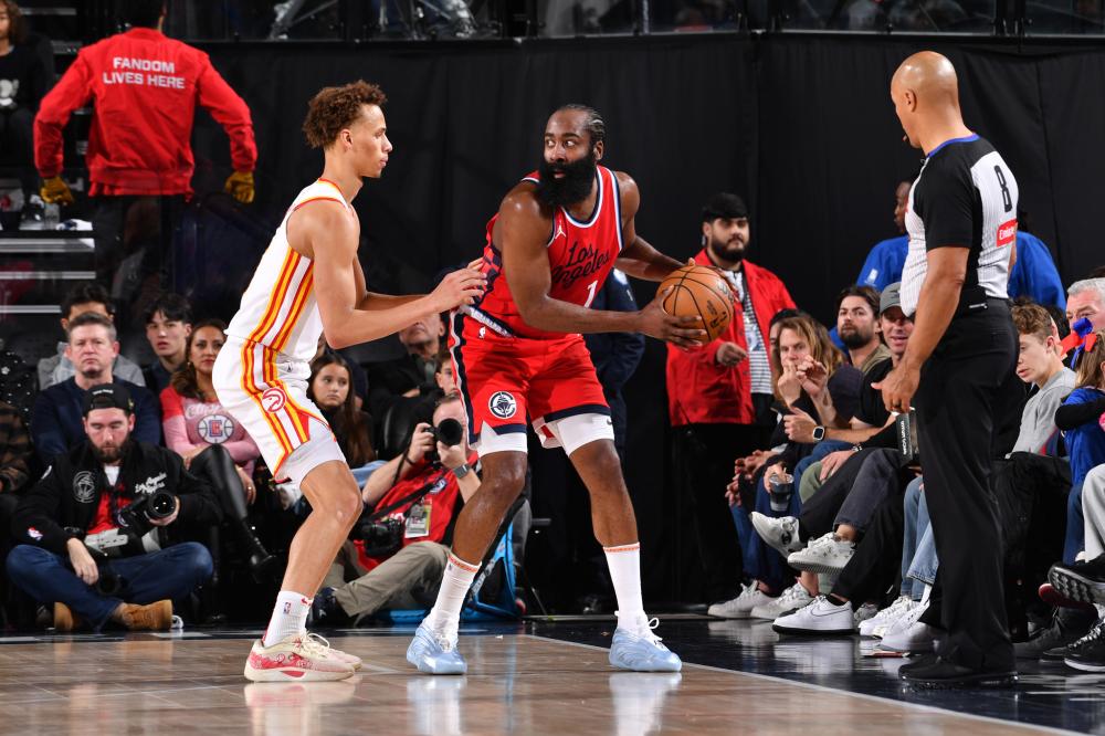 尤其是在跨 尤其是在跨