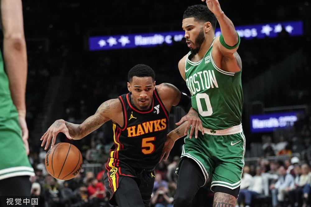 尔的年轻中 尔的年轻中